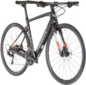 Bicicleta de carretera eléctrica WILIER TRIESTINA CENTO1 HYBRID FLATBAR Shimano 2023 Negro